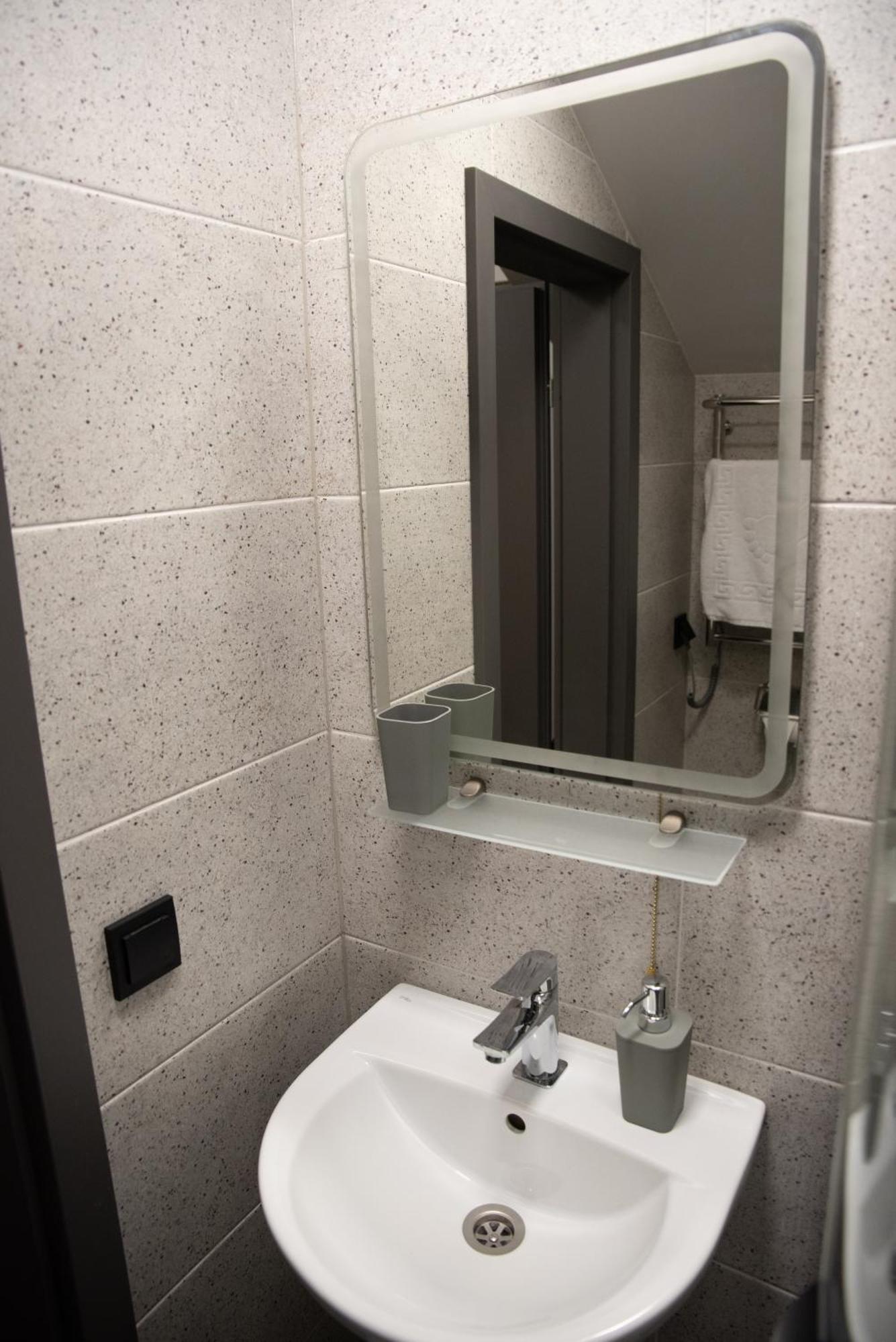 Готельні Кімнати Bodro Clinic Novovolyns'k Luaran gambar